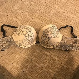 Victoria’s Secret Bra